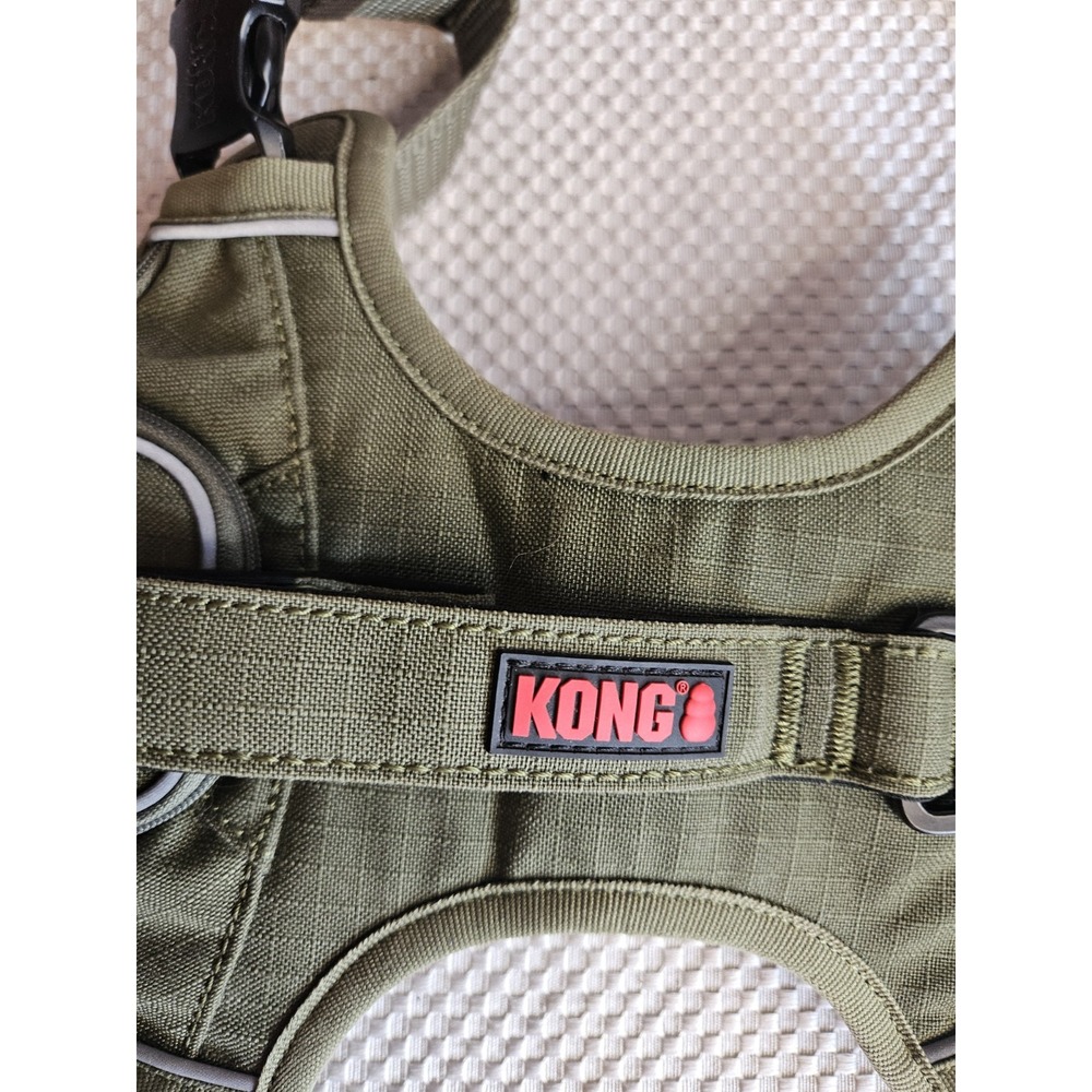 KONG Ultra Durable Dog Harness with Waste Bag Pocket - Olive Green Size Medium - Picture 2 of 6
